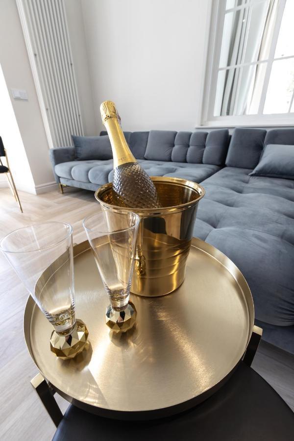 Srebrna Luxury Apartments - Willa Fabrykancka - Wnetrza Premium Łódź Zewnętrze zdjęcie