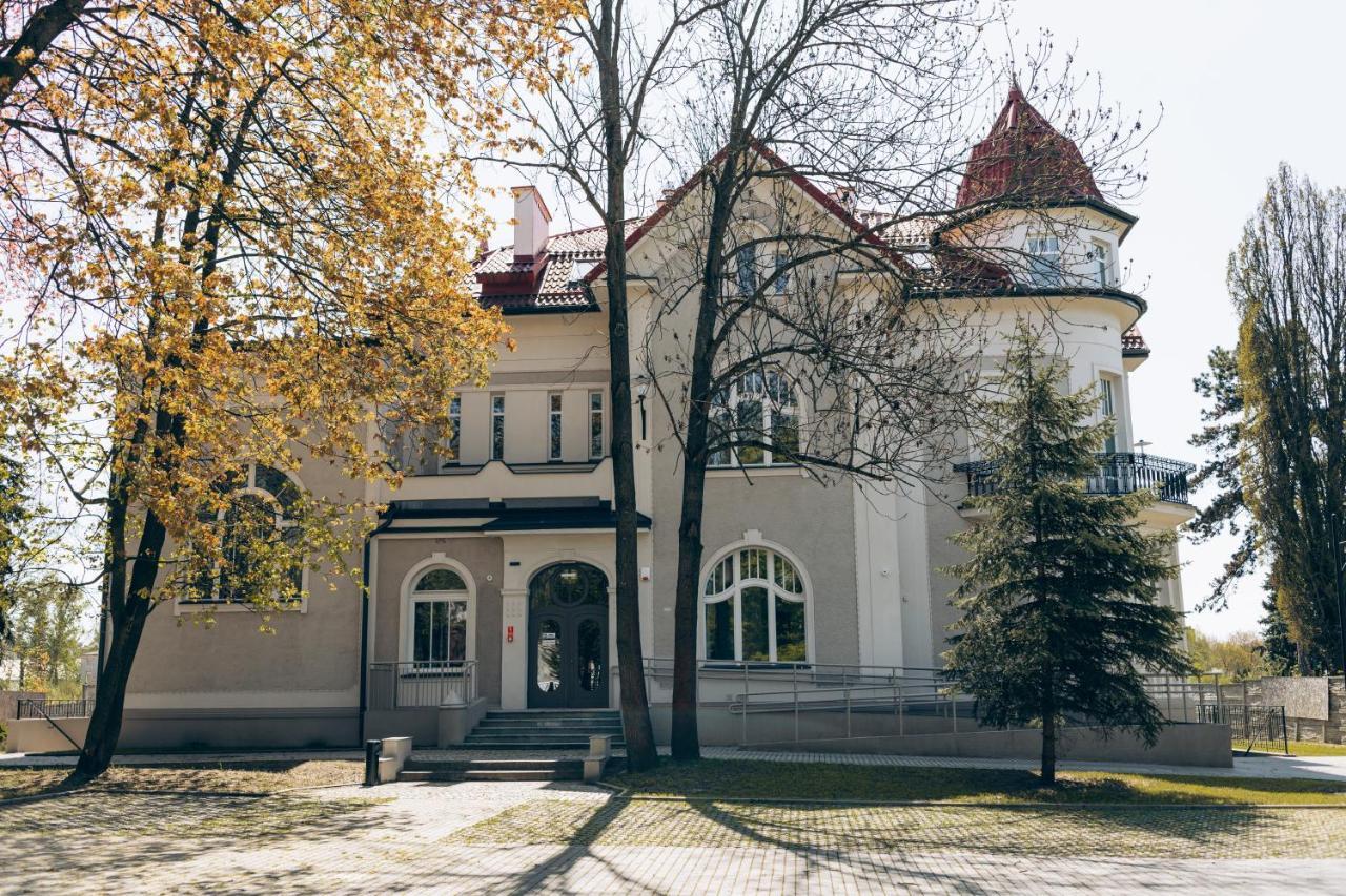Srebrna Luxury Apartments - Willa Fabrykancka - Wnetrza Premium Łódź Zewnętrze zdjęcie
